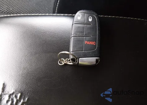 2020 Dodge Journey Crossroad from USA, damaged, VIN 3C4PDCGB1LT268364